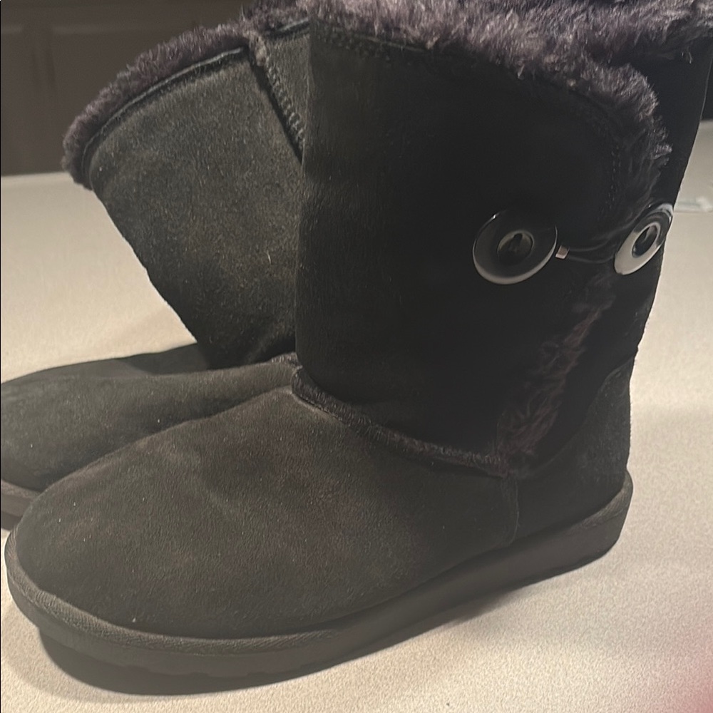 Kohl's Black Winter Boots with Cozy Fur Lining